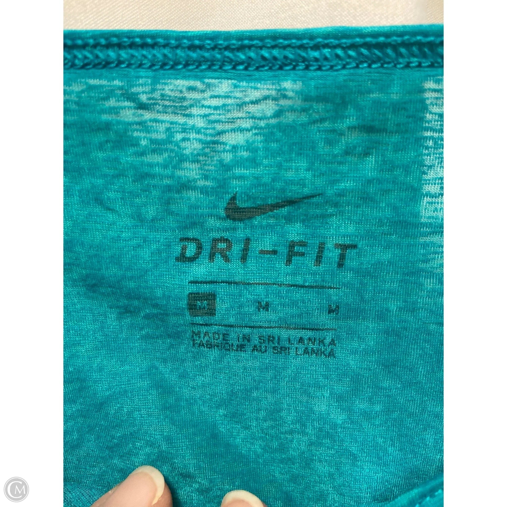 Athletic Top Short Sleeve By Nike In Green, Size: M