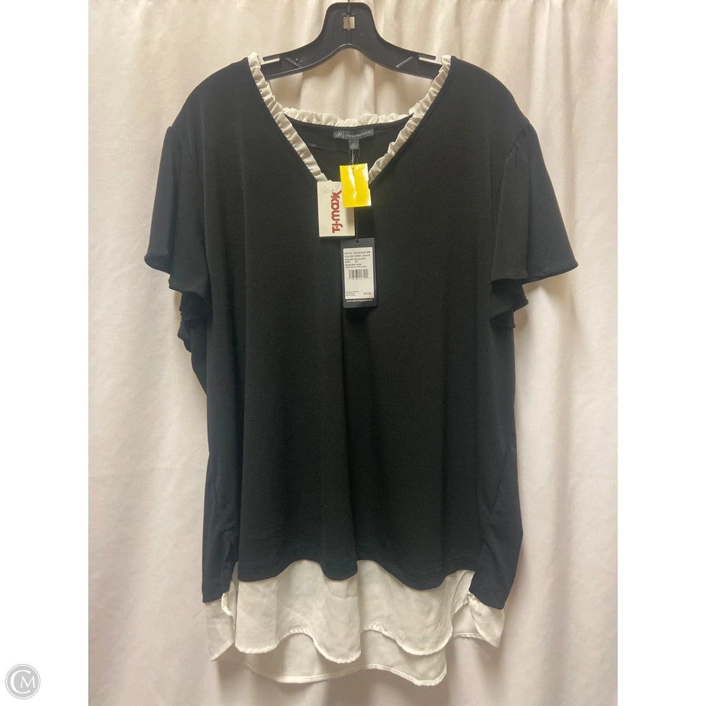 Top Short Sleeve By Adrianna Papell In Black & White, Size: 3x
