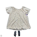 Top Short Sleeve By Maurices In Cream, Size: 1x