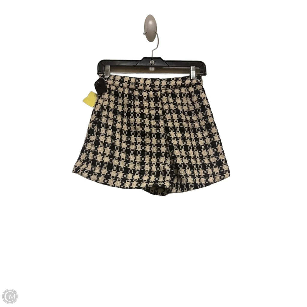 Shorts By H&m In Black & Cream, Size: 2
