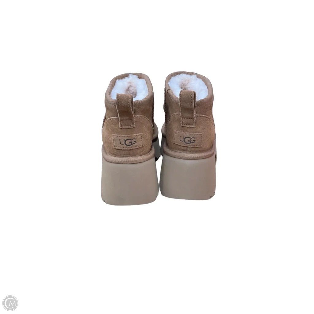 Boots Designer By Ugg In Brown, Size: 8
