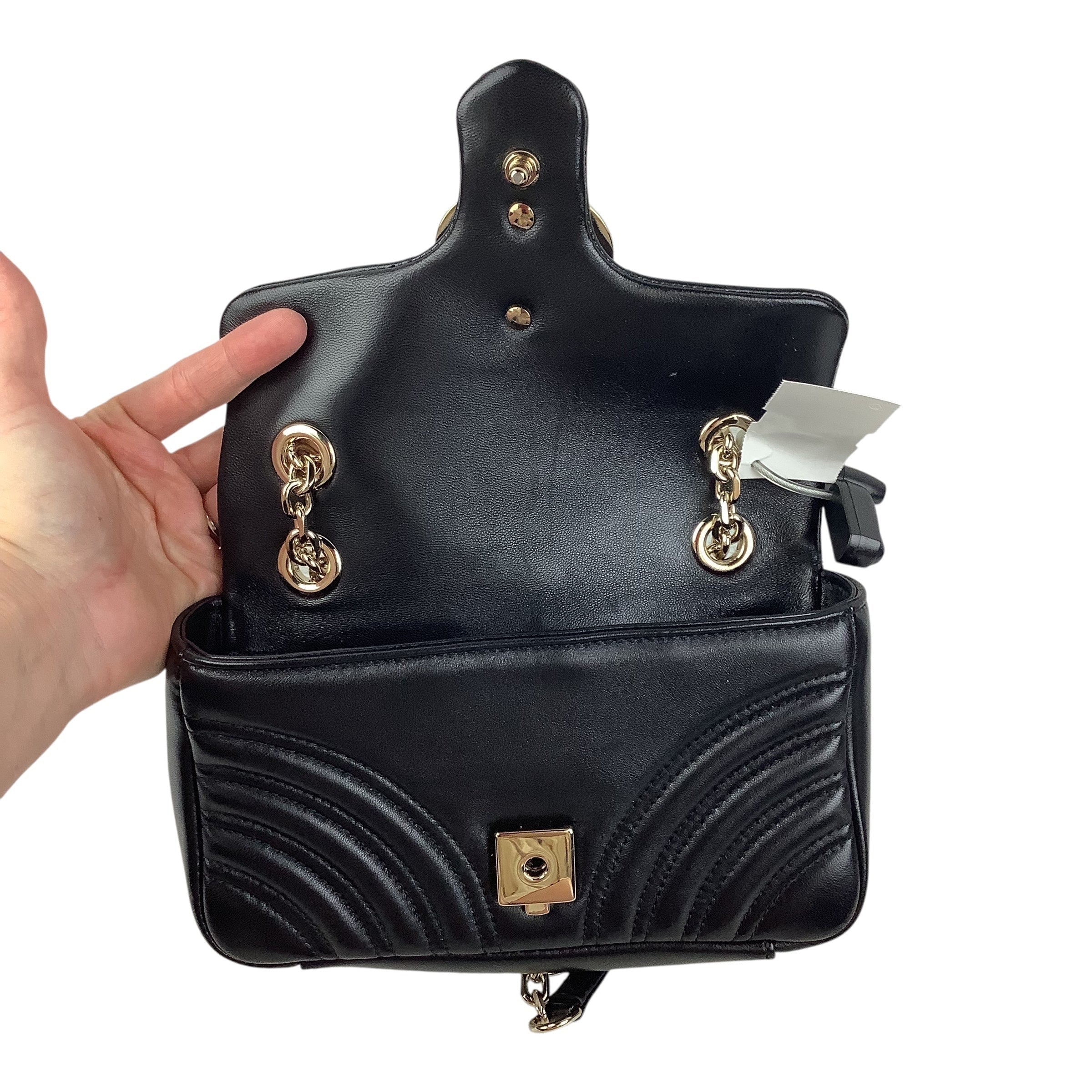 Handbag Luxury Designer By Gucci, Size: Medium