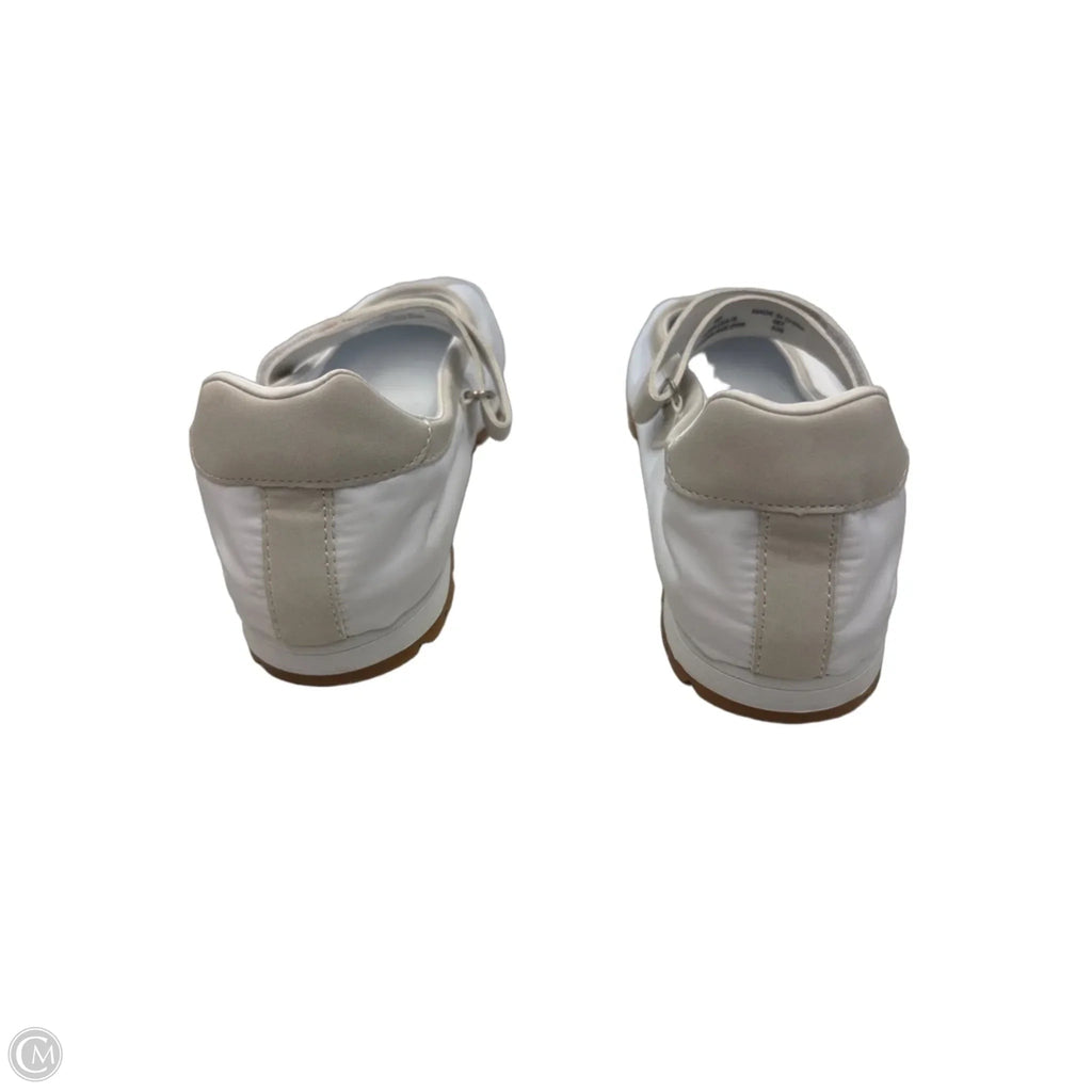 Shoes Flats By Tommy Hilfiger In White, Size: 9