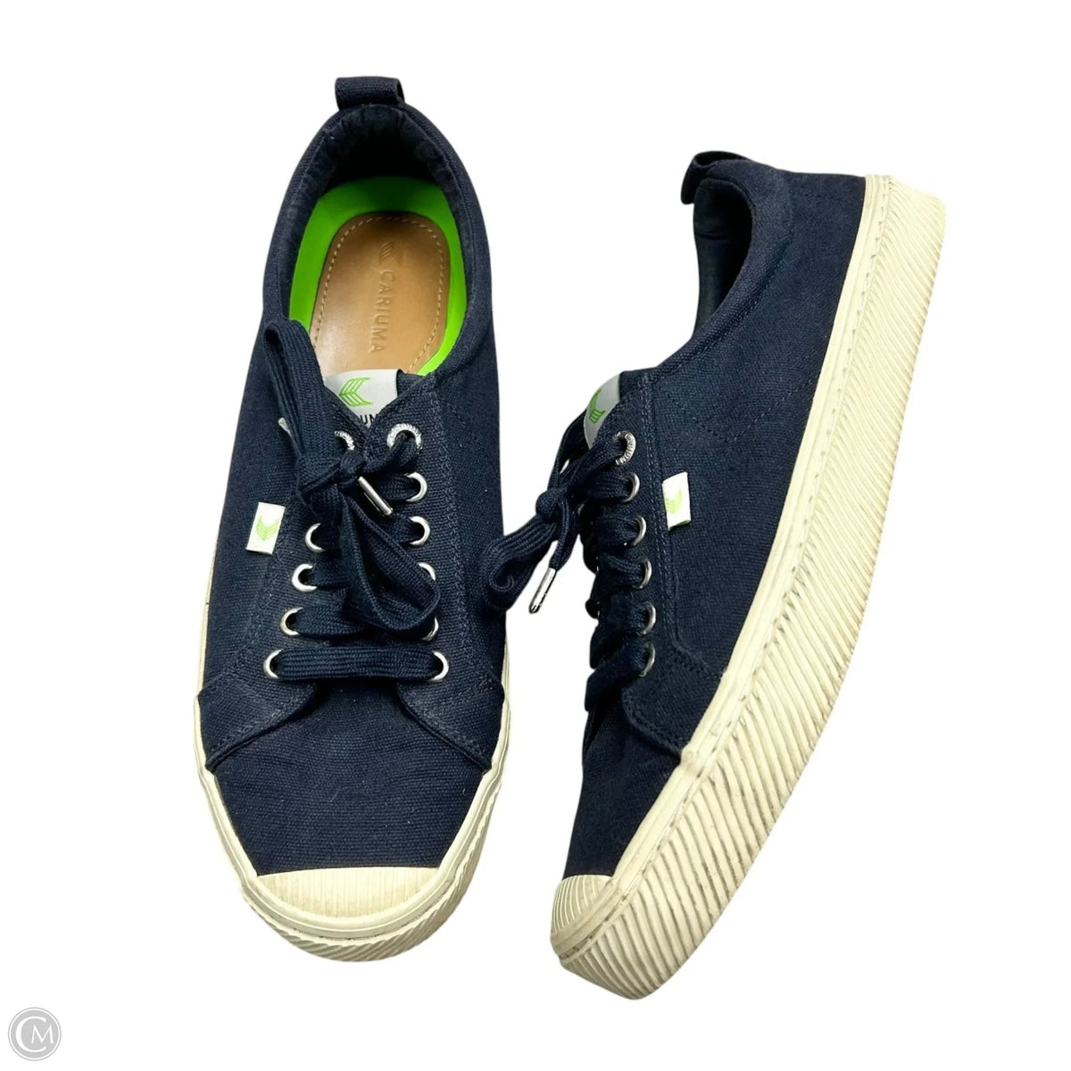 Shoes Sneakers By Cariuma In Navy, Size: 10.5