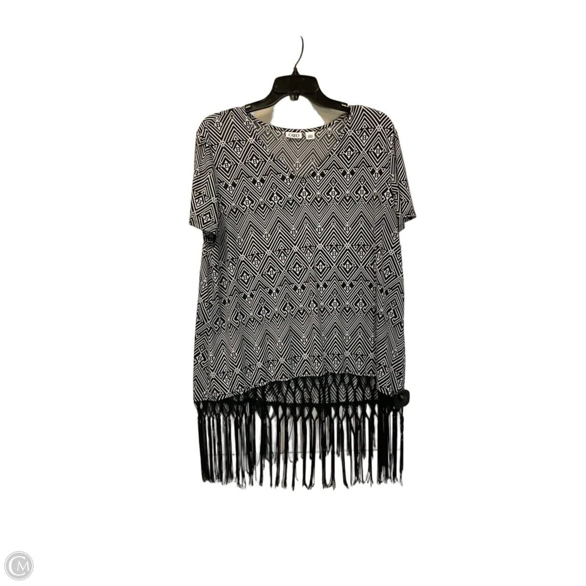 Top Short Sleeve By Cato In Black & White, Size: L