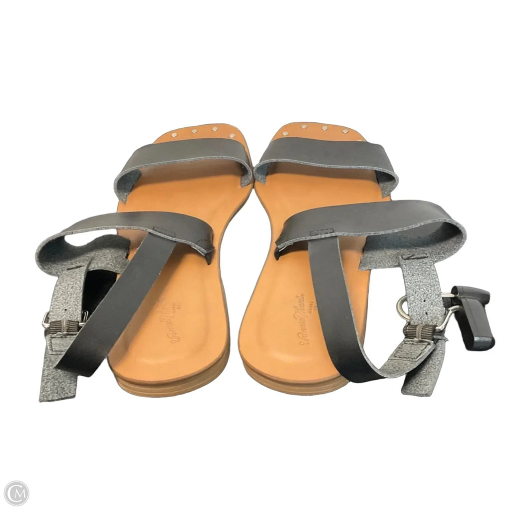 Sandals Flats By Universal Thread In Black, Size: 9.5