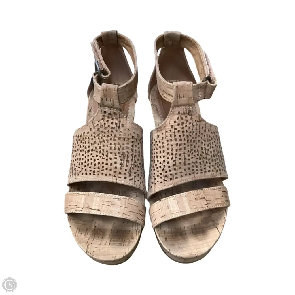 Sandals Heels Wedge By Bare Traps In Brown, Size: 7.5