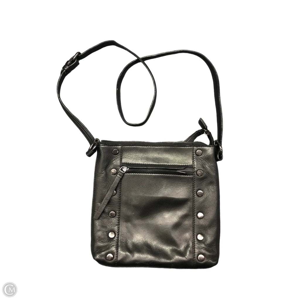 Crossbody By Clothes Mentor, Size: Medium