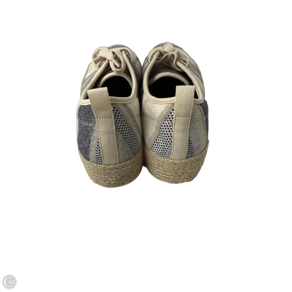 Shoes Heels Platform By Bobs In Blue & Cream, Size: 10