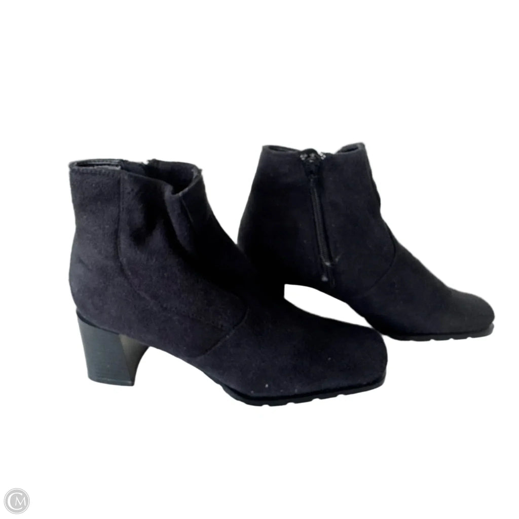 Boots Ankle Heels By Clothes Mentor In Black, Size: 6.5