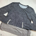 Athletic Top Long Sleeve Crewneck By Lululemon In Black & Grey, Size: S