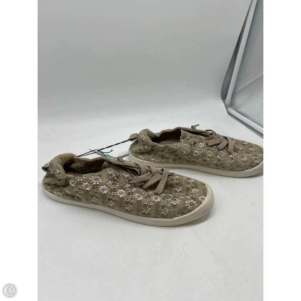 Shoes Flats By Maurices In Green, Size: 12