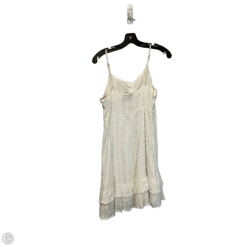 Dress Casual Short By Judith March In White, Size: S