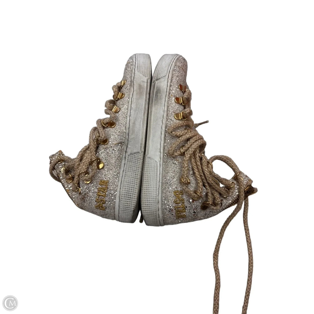 Shoes Sneakers By Vera Pelle In Tan, Size: 7