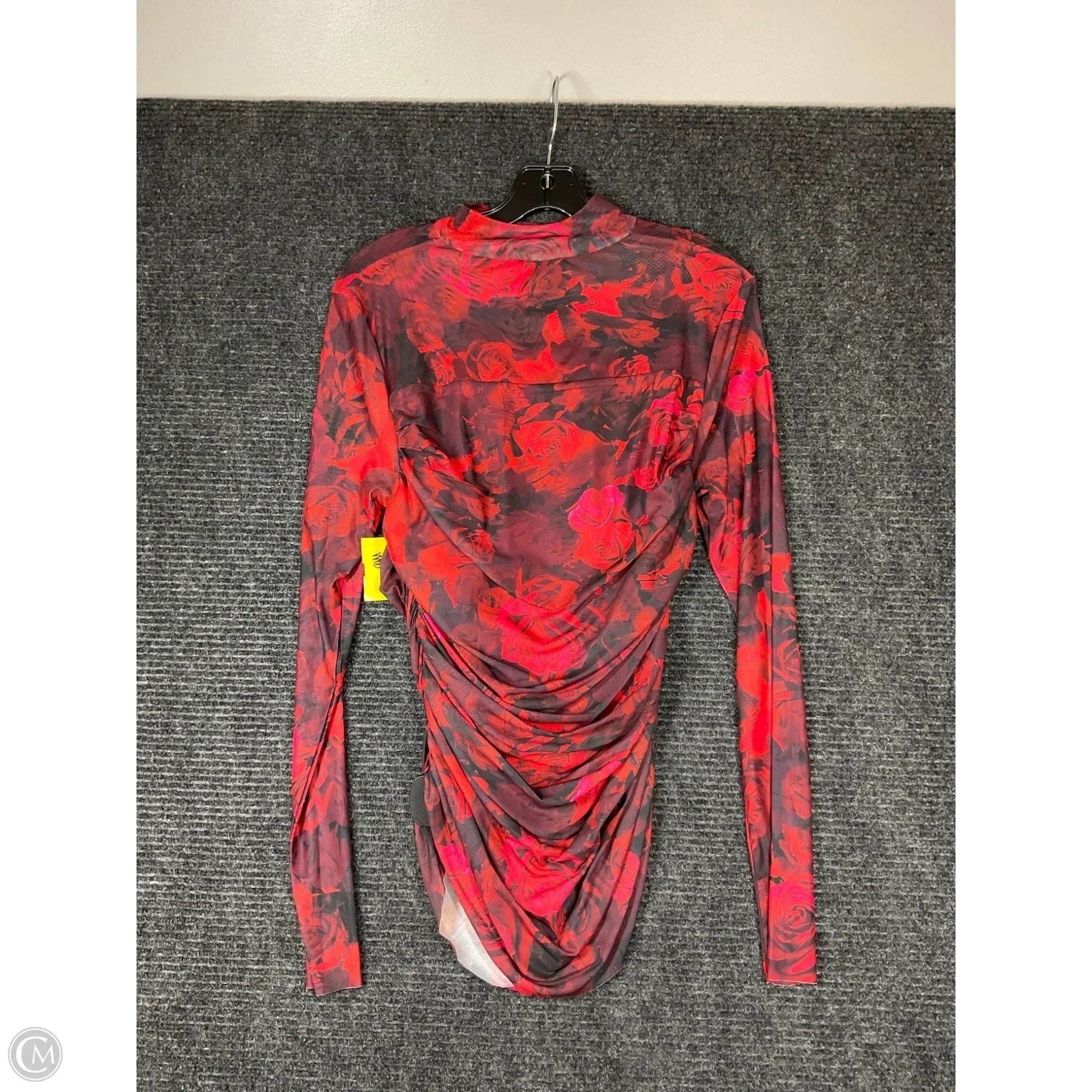 Top Long Sleeve By Chelsea And Violet In Red, Size: M