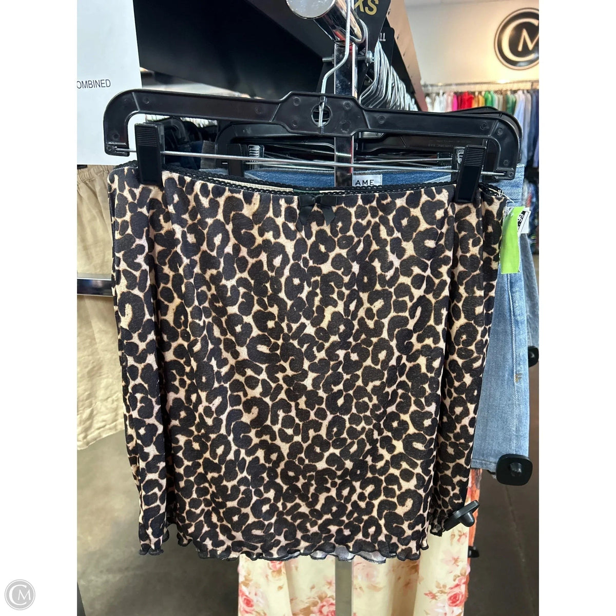 Skirt Mini & Short By Wild Fable In Animal Print, Size: M