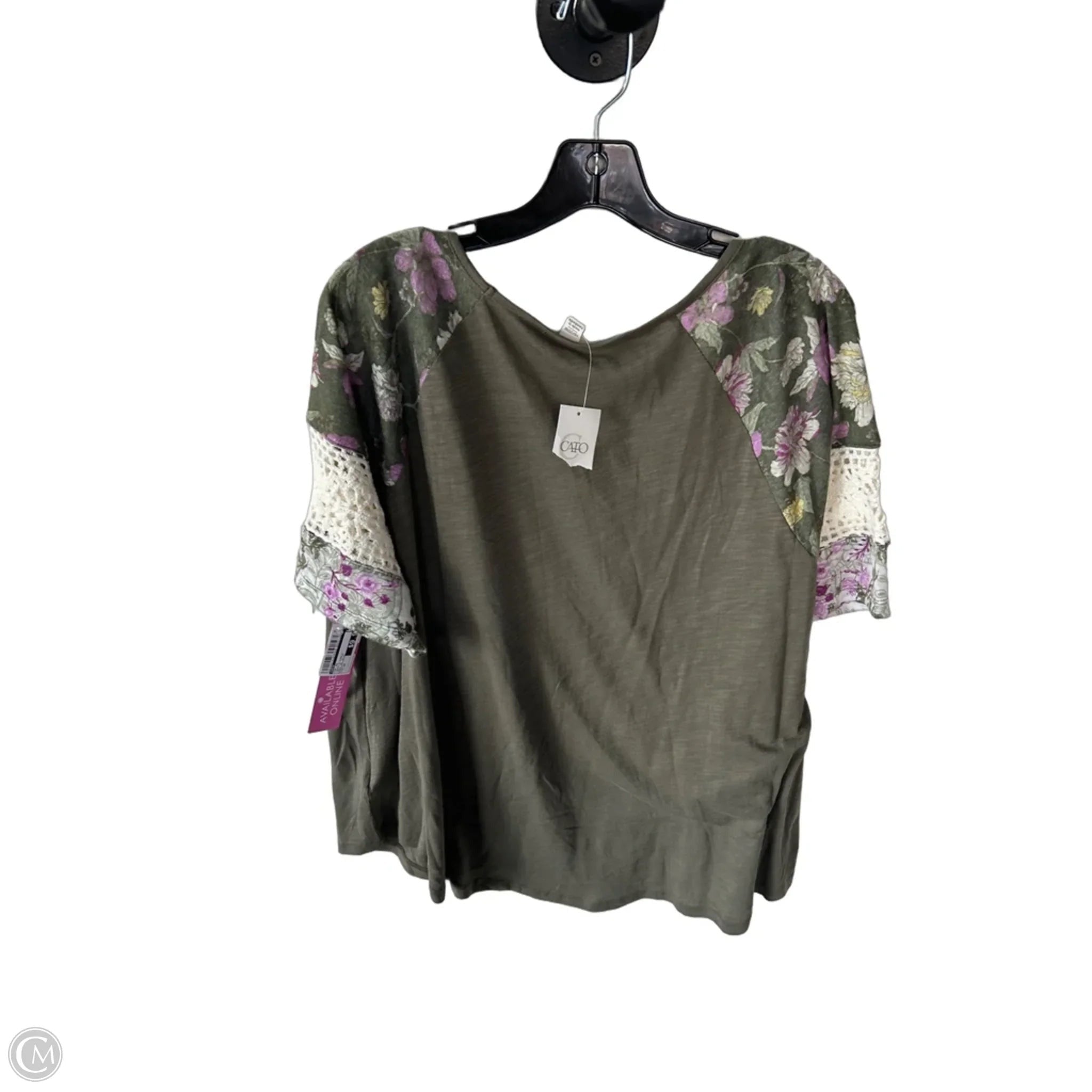 Top Short Sleeve By Cato In Green & Purple, Size: 1x