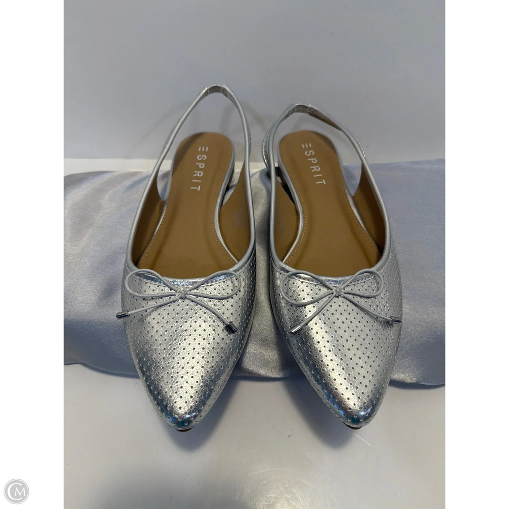 Shoes Flats By Esprit In Silver, Size: 8.5