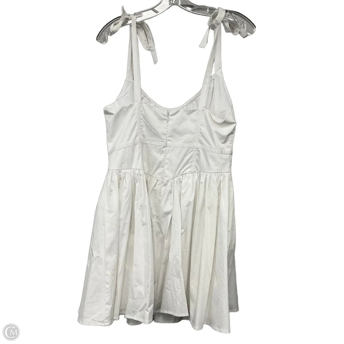 Dress Casual Short By Mable In White, Size: L