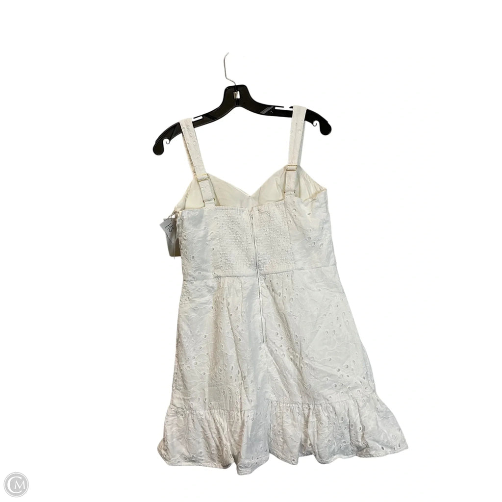 Dress Casual Short By Lilly Pulitzer In White, Size: 6