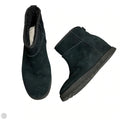 Boots Designer By Ugg In Black, Size: 9