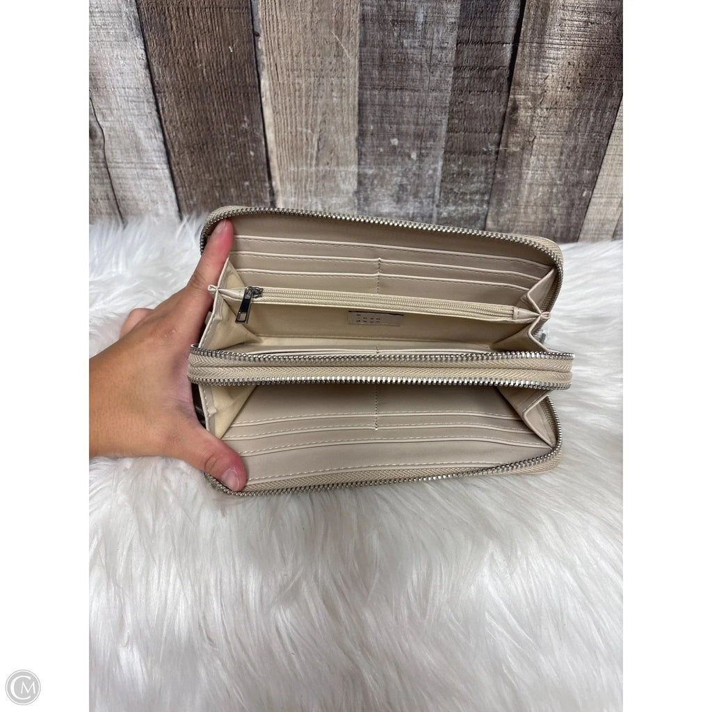 Wallet By A New Day, Size: Medium