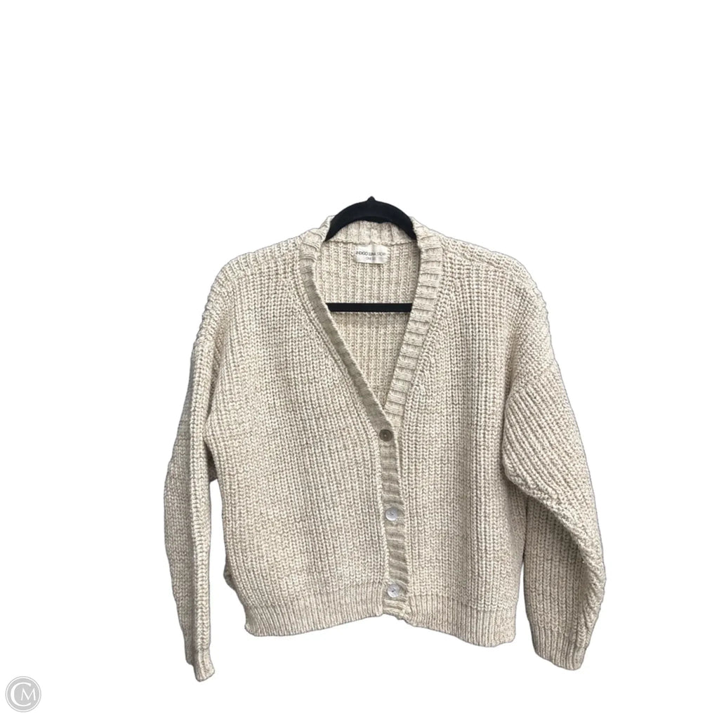 Cardigan By Clothes Mentor In Cream, Size: Osfm