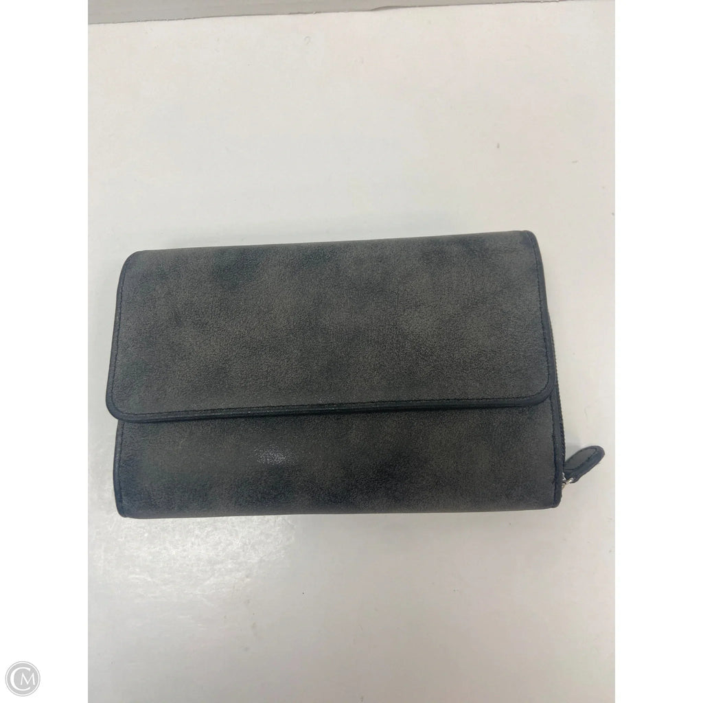 Wallet By Clothes Mentor, Size: Large