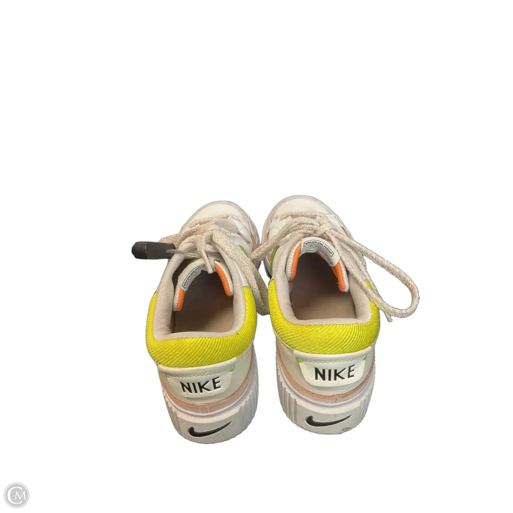 Shoes Sneakers By Nike In White & Yellow, Size: 8