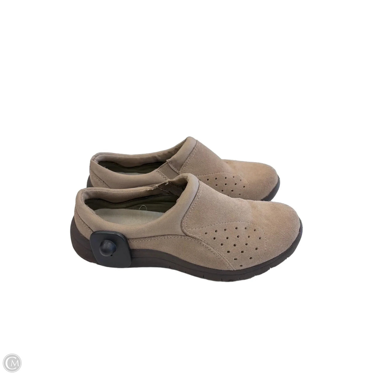 Shoes Flats By Bare Traps In Tan, Size: 7.5