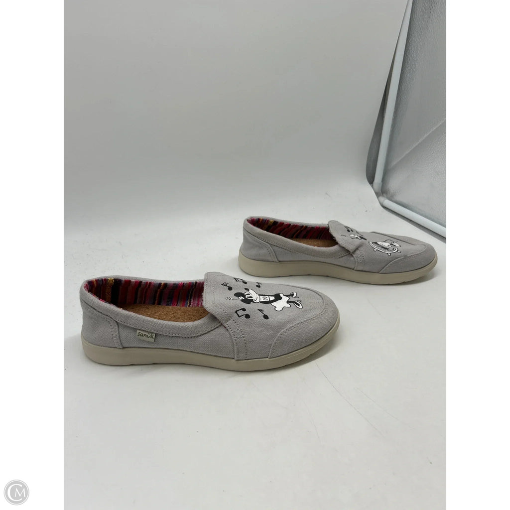 Shoes Flats By Sanuk In Grey, Size: 7.5