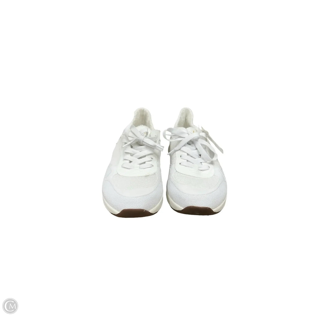 Shoes Sneakers By Taos In White, Size: 9