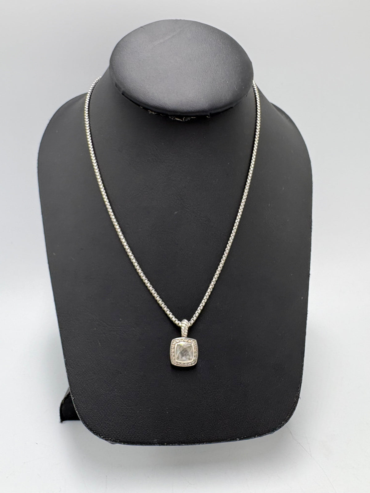 David Yurman Petite Albion Pendant Luxury Necklace