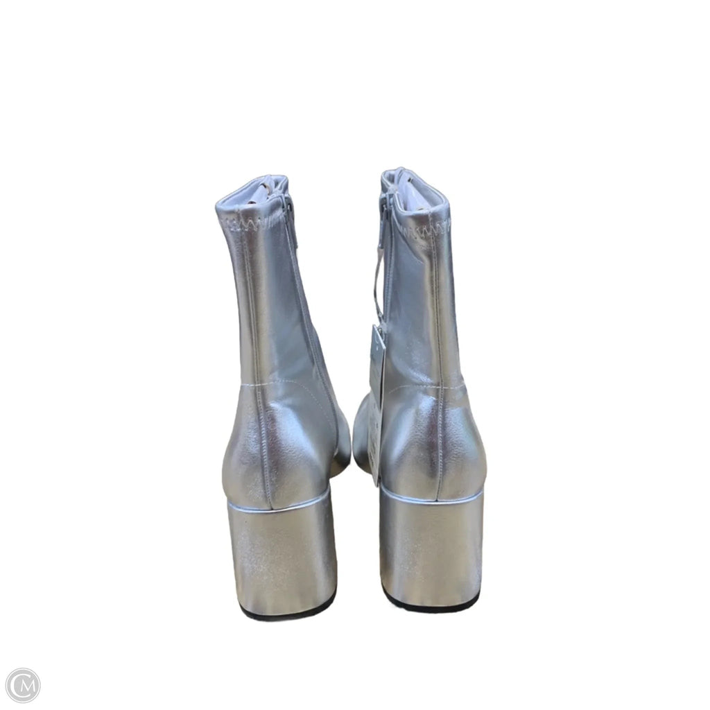 Boots Ankle Heels By A New Day In Silver, Size: 6