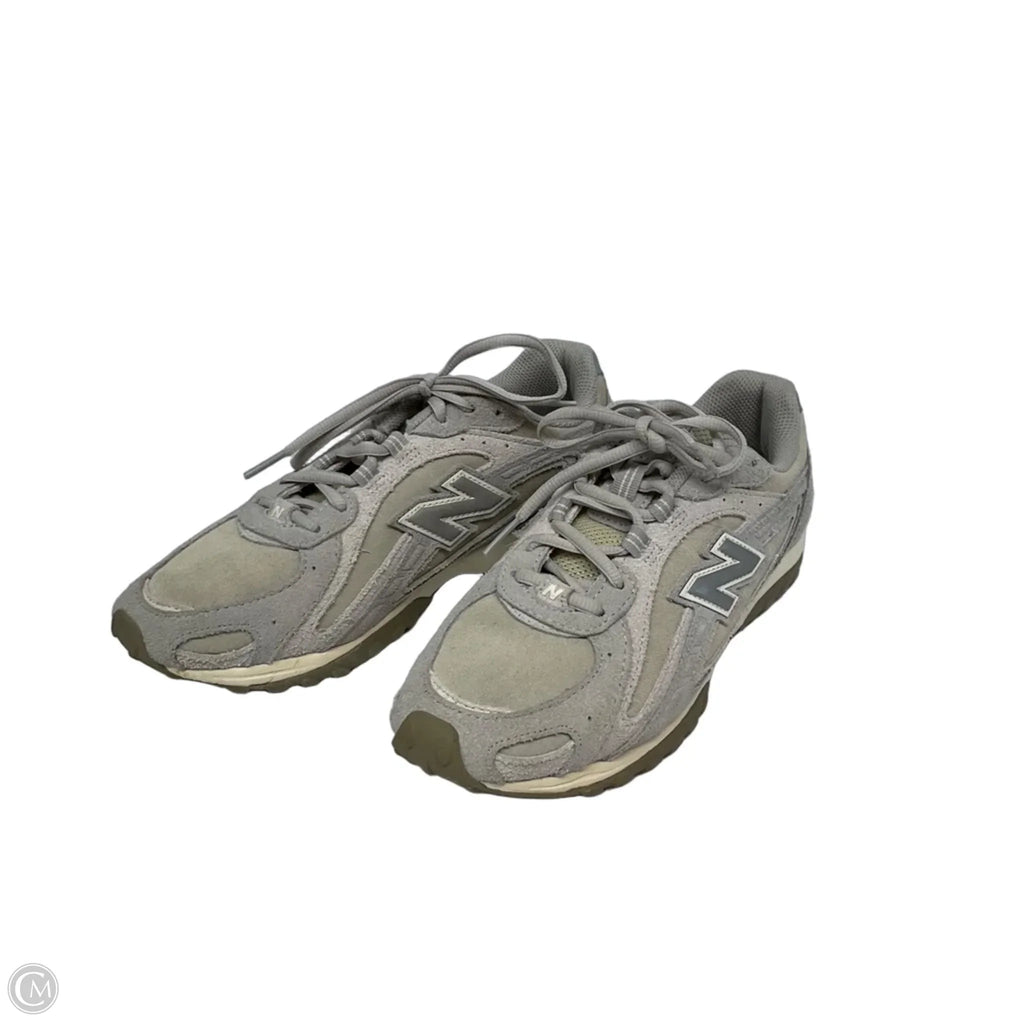 Shoes Athletic By New Balance In Grey, Size: 6.5