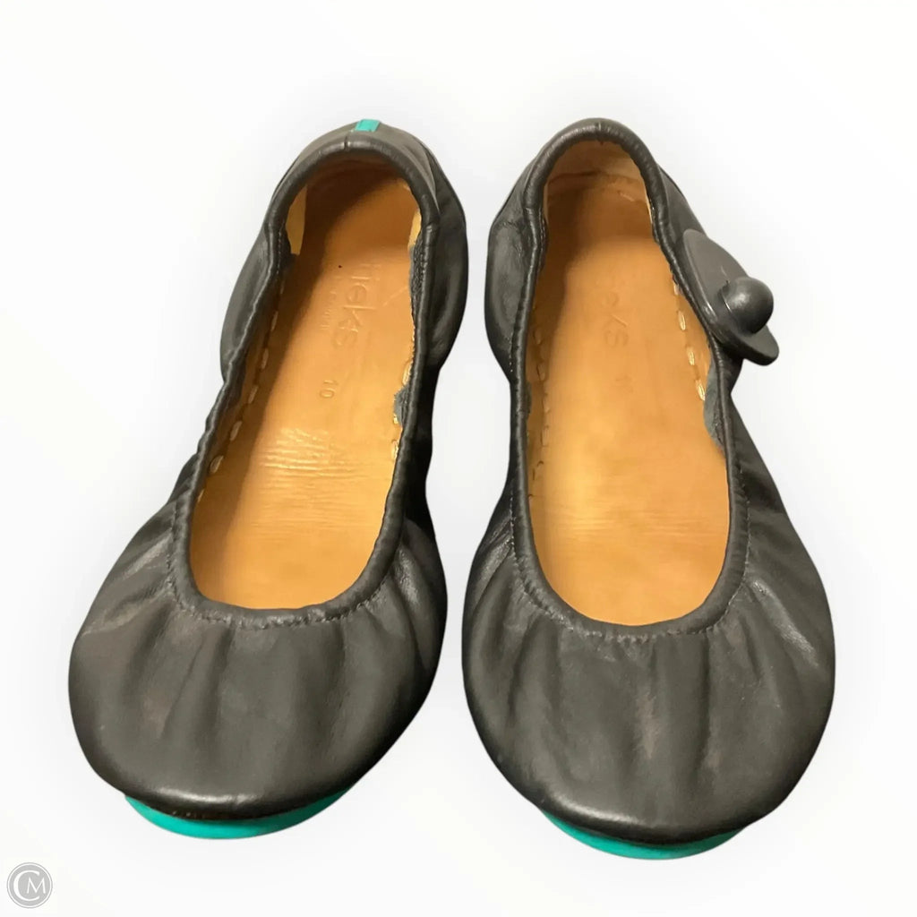 Shoes Designer By Tieks In Black, Size: 10