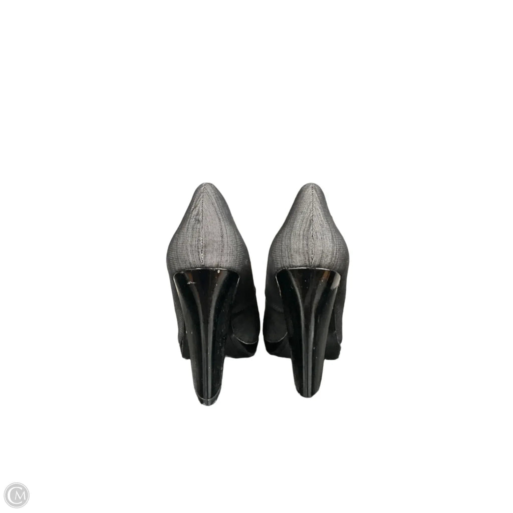 Shoes Heels Block By Naturalizer In Grey, Size: 9
