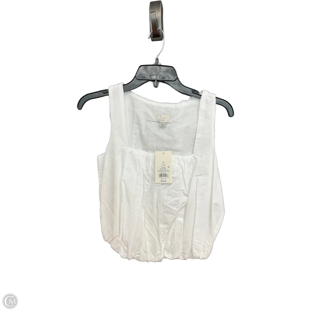 Top Sleeveless By A New Day In White, Size: S