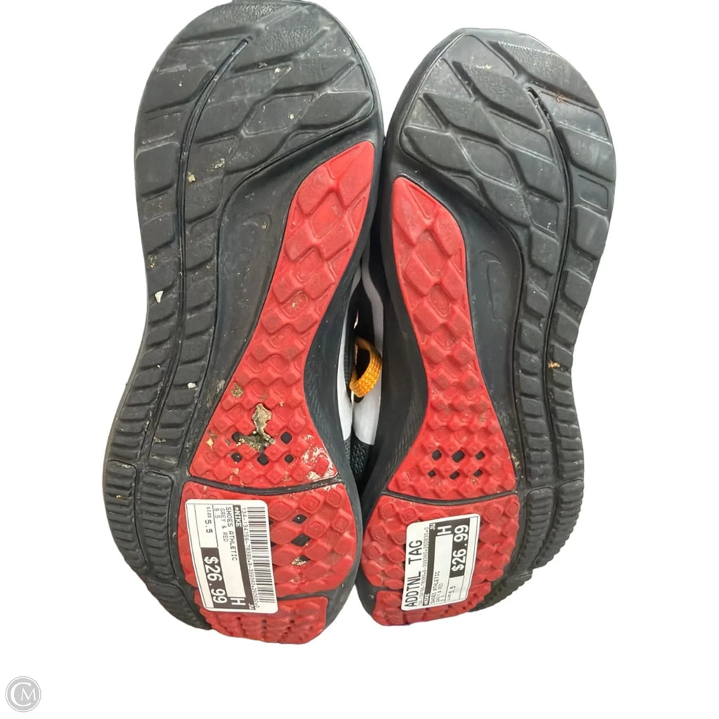 Shoes Athletic By Nike In Grey & Red, Size: 5.5