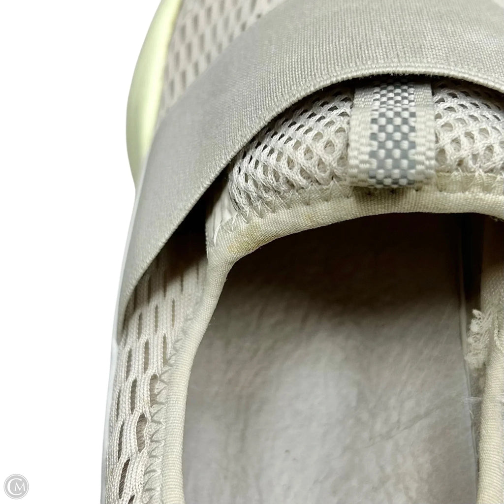 Shoes Sneakers By Sorel In Grey & Yellow, Size: 8.5
