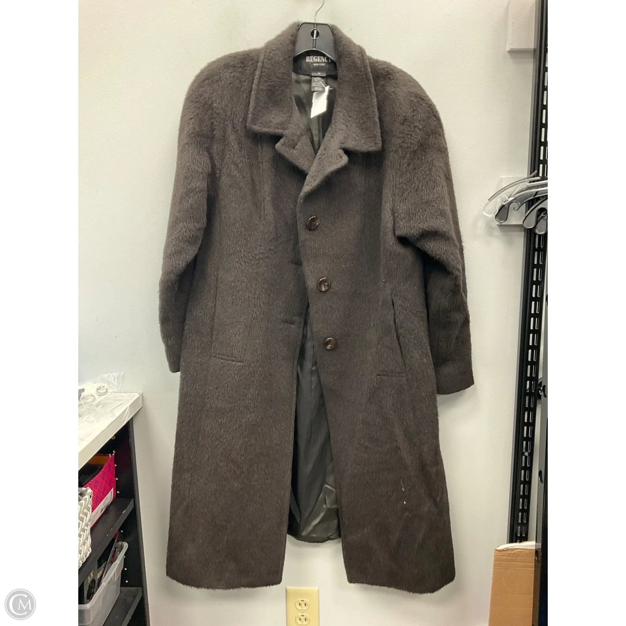 Coat Faux Fur & Sherpa By Clothes Mentor In Brown, Size: 10
