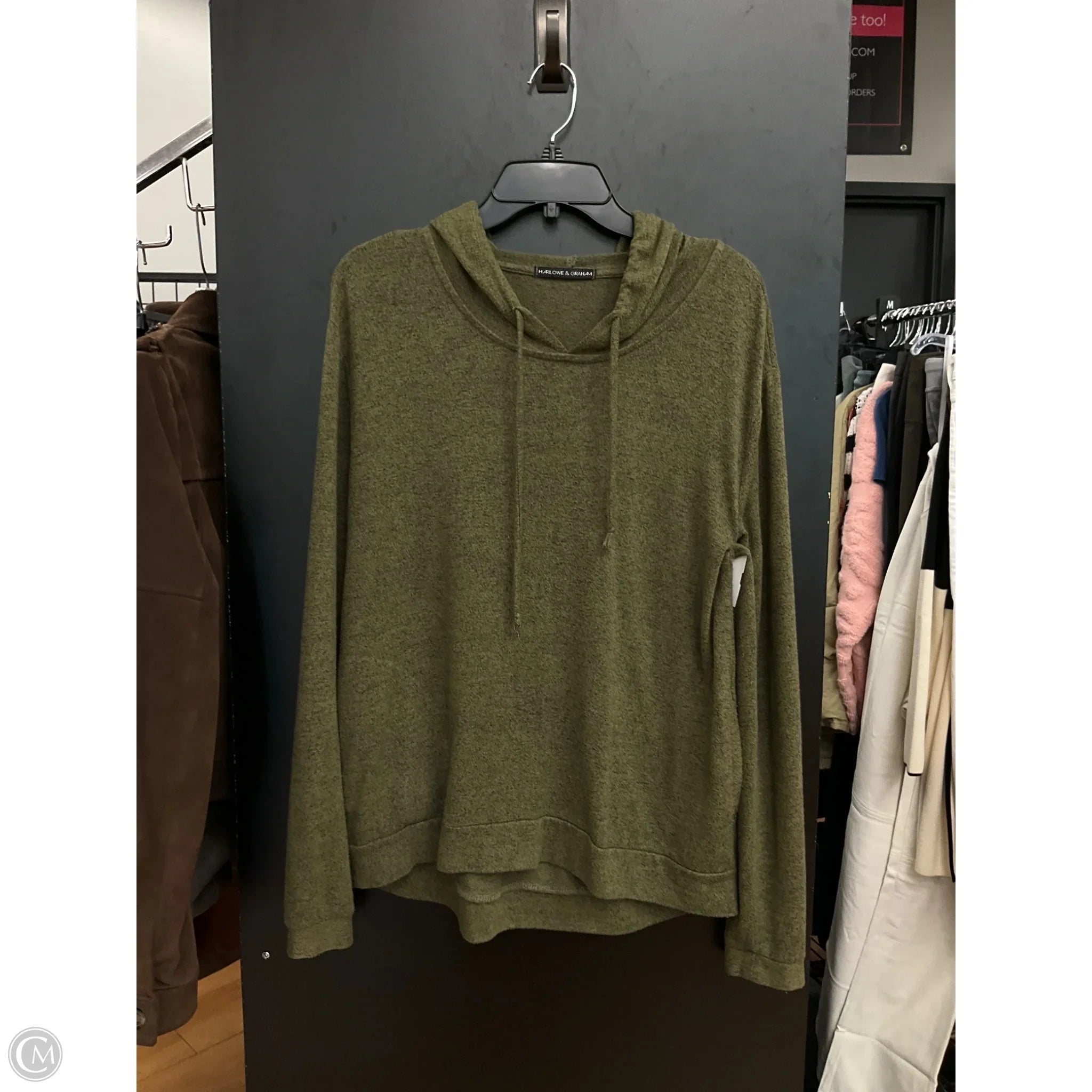 Top Long Sleeve By Harlowe & Graham In Green, Size: L