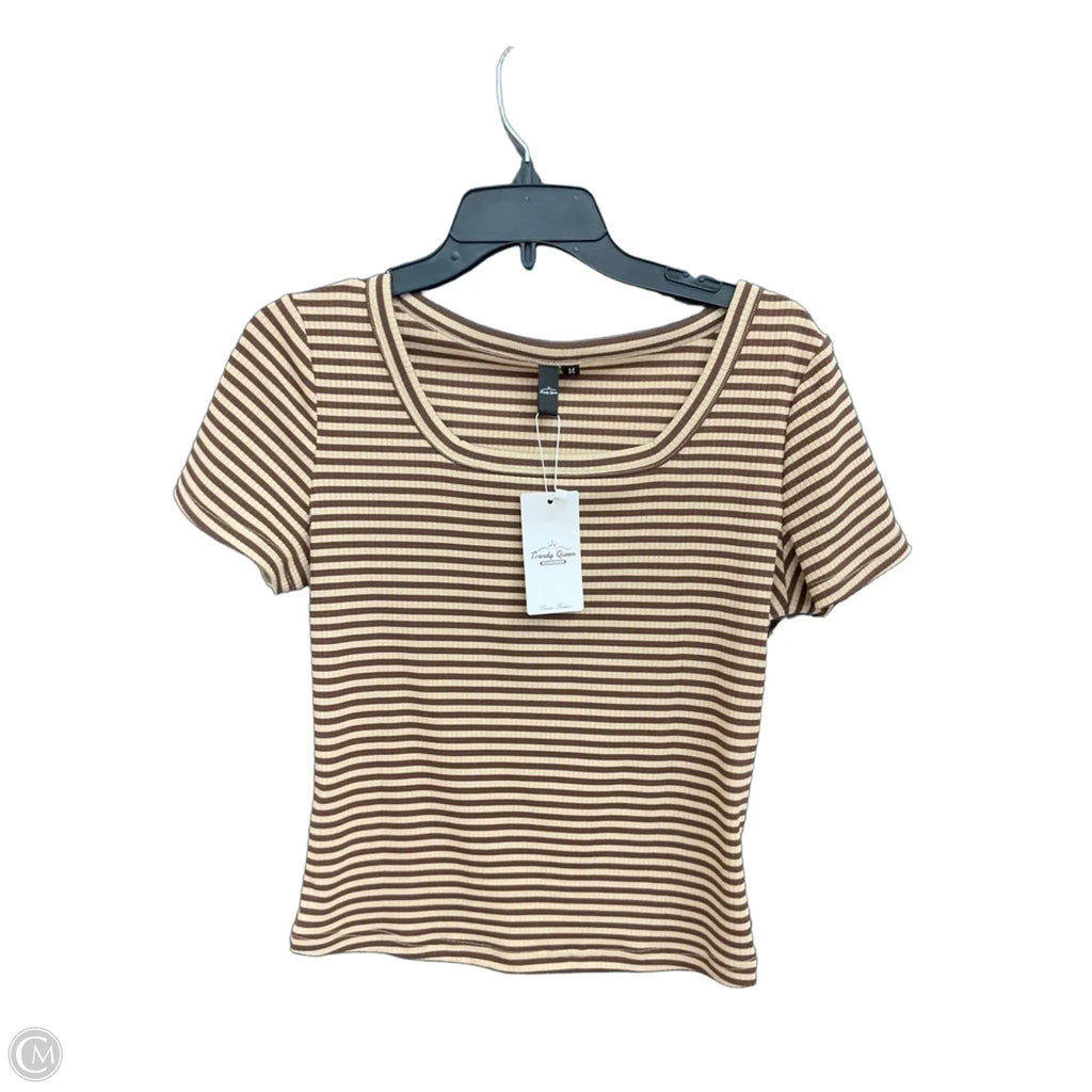 Top Short Sleeve By Trendy Queen In Brown, Size: M