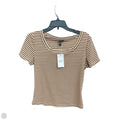 Top Short Sleeve By Trendy Queen In Brown, Size: M