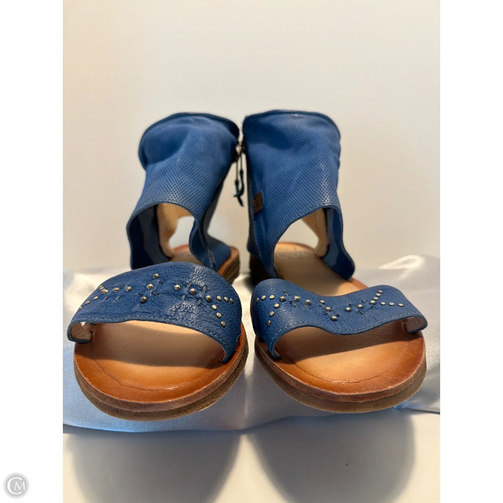 Sandals Flats By Miz Mooz In Blue, Size: 10.5