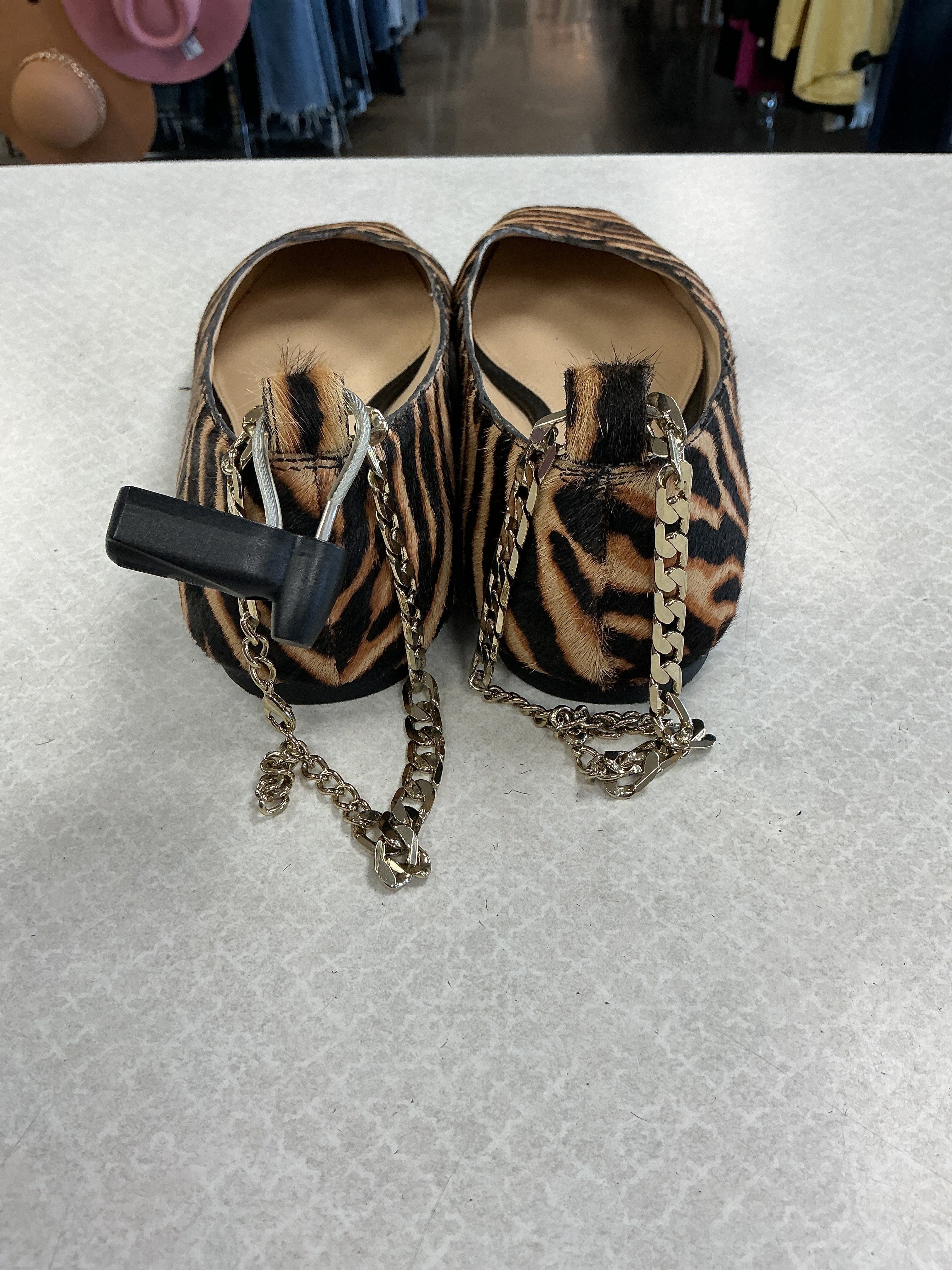 Shoes Flats By Vince Camuto In Animal Print, Size:10