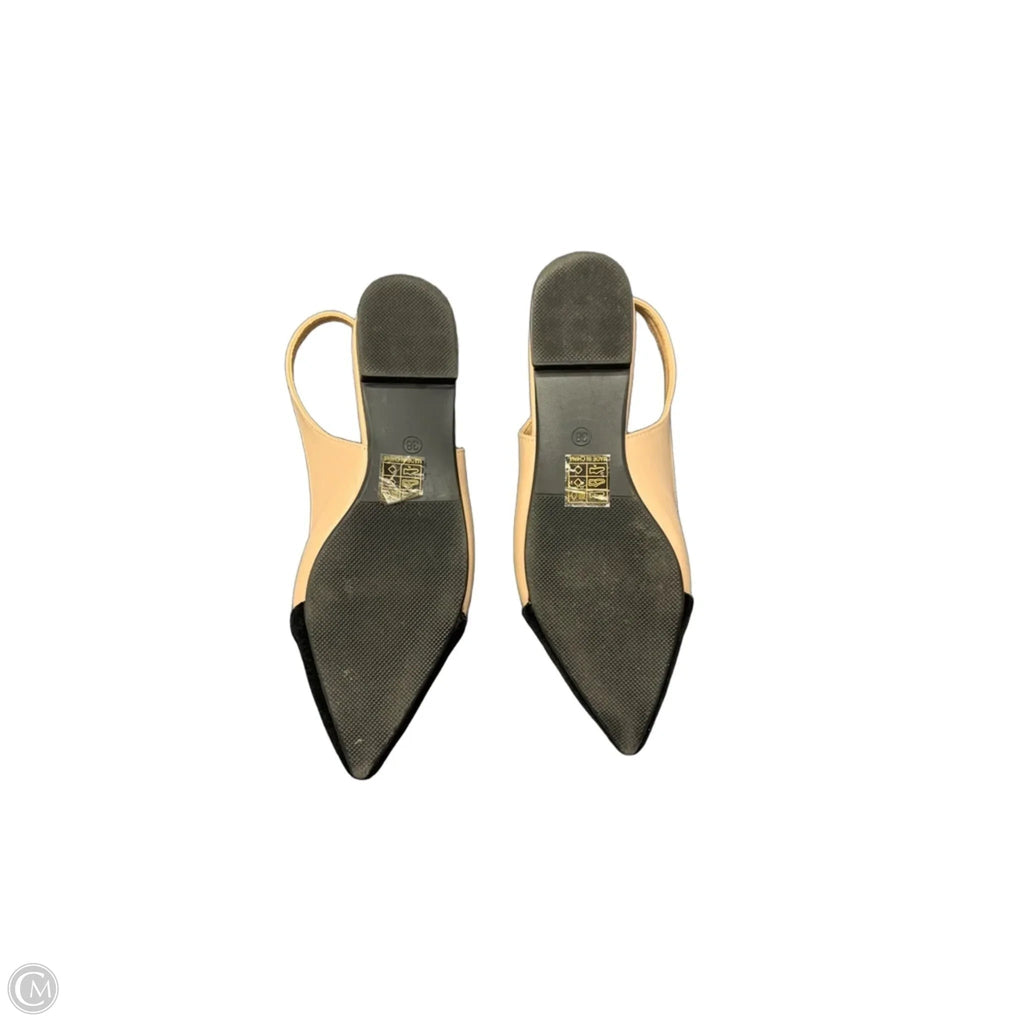 Shoes Flats By Clothes Mentor In Tan, Size: 8