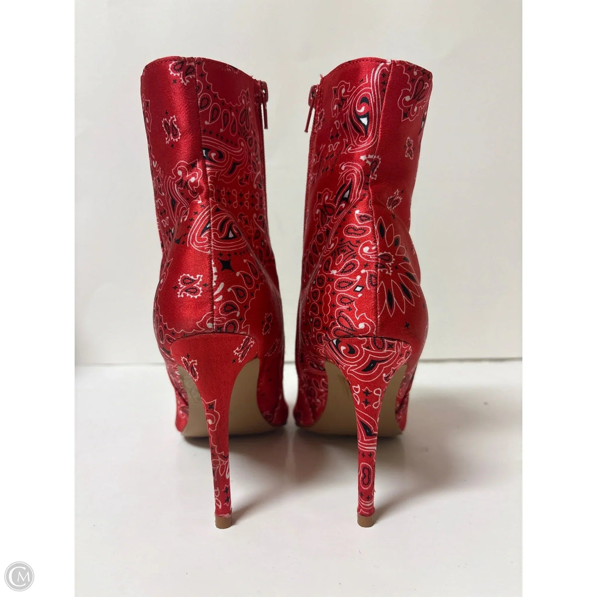 Boots Ankle Heels By Clothes Mentor In Red, Size: 9