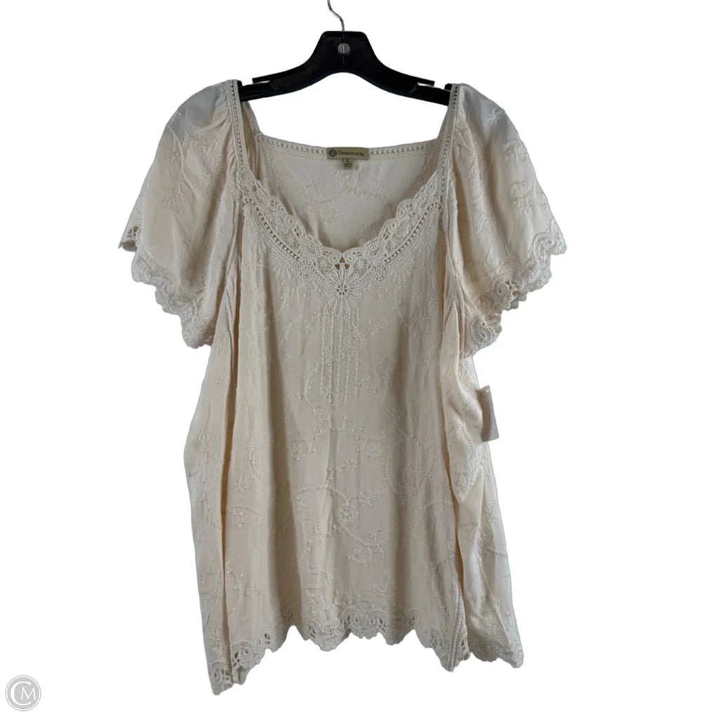 Top Short Sleeve By Democracy In Cream, Size: L