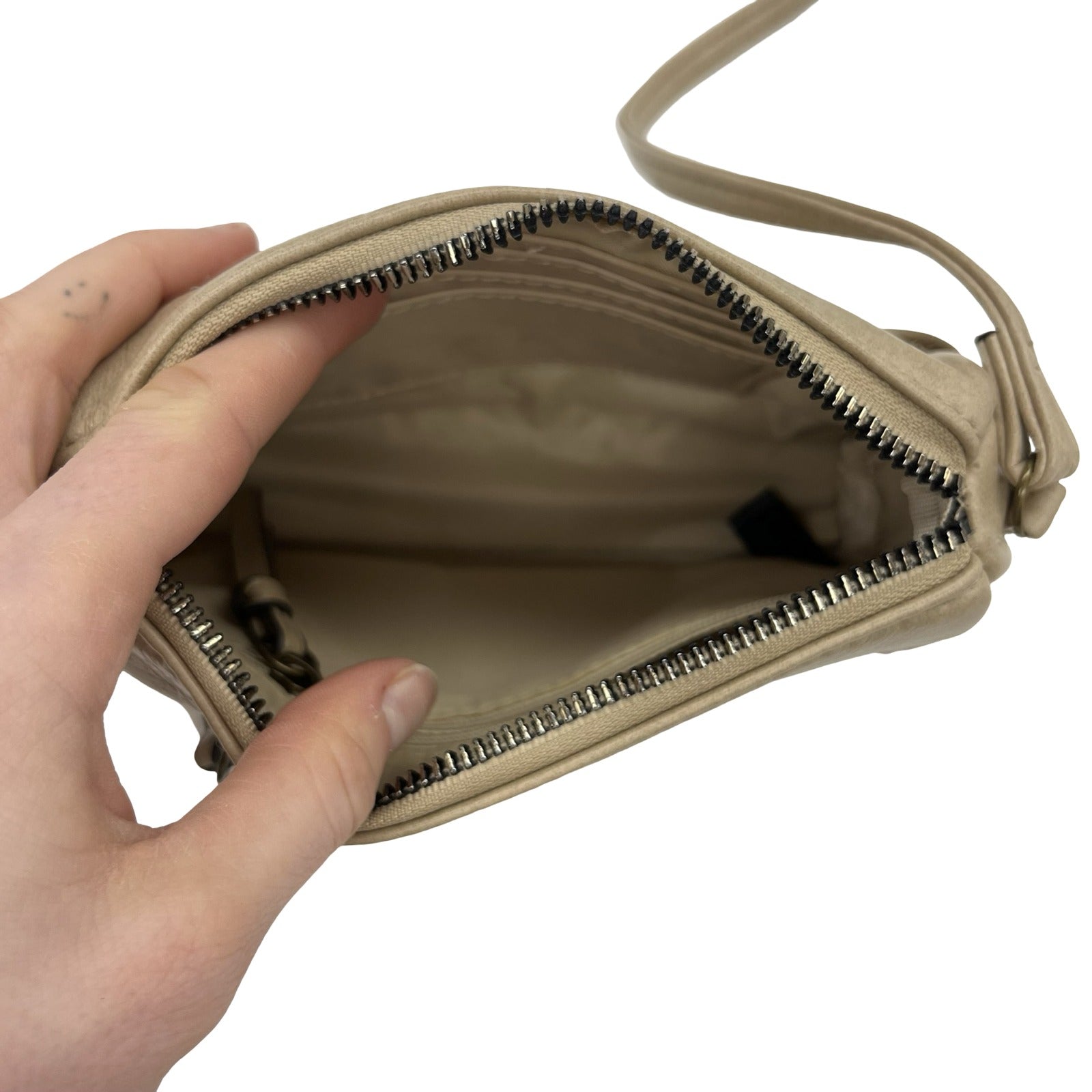 Crossbody By Clothes Mentor In Tan, Size:Small